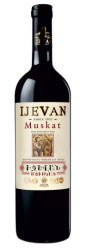 Polosladké ružové víno Muskat Ijevan 0,75L