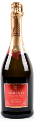 Šumivé polosladké biele víno 0,75L Armenia