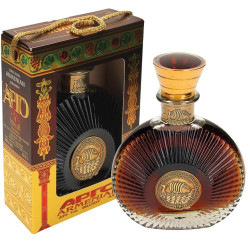 Brandy ARGO 5 rokov 0,5L 40% PROSHYAN                                                