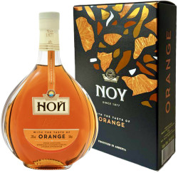 Brandy s príchuťou pomaranča 33% 0,5L  NOY