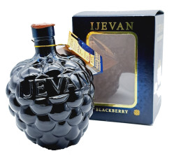 Polosladké černicové vino 0,75l Ijevan