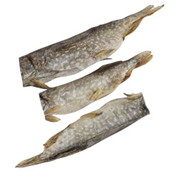 Sušená šťuka, vykuchaná bez hlavy