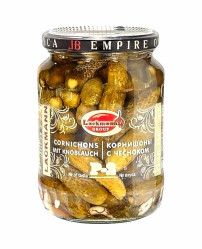 Kornišony P-2 s cesnakom 720ml Lackmann (čistá hmotnosť: 360g)