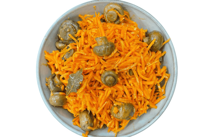 detail Šampiňóny s mrkvou po kórejsky Limbo Food