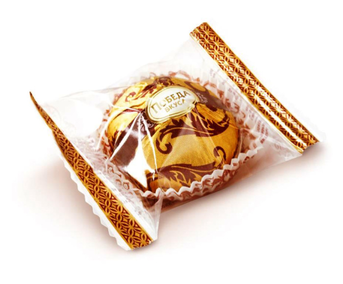 detail TRUFELI POBEDA s marcepanem