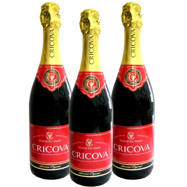 detail Polosuché šumive vino Cricova 0,75L