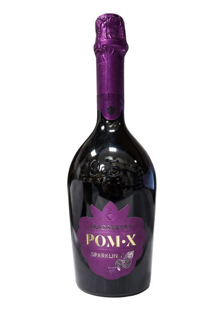 detail Ovocný alkoholický nápoj POM-Ix Černica 0,75 L 8 %