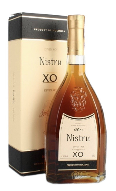 detail Brandy Nistru 8 rokov 0,5L 40% KVINT