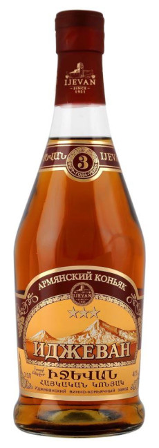 detail Brandy 3 roky 0,5L 40% IJEVAN