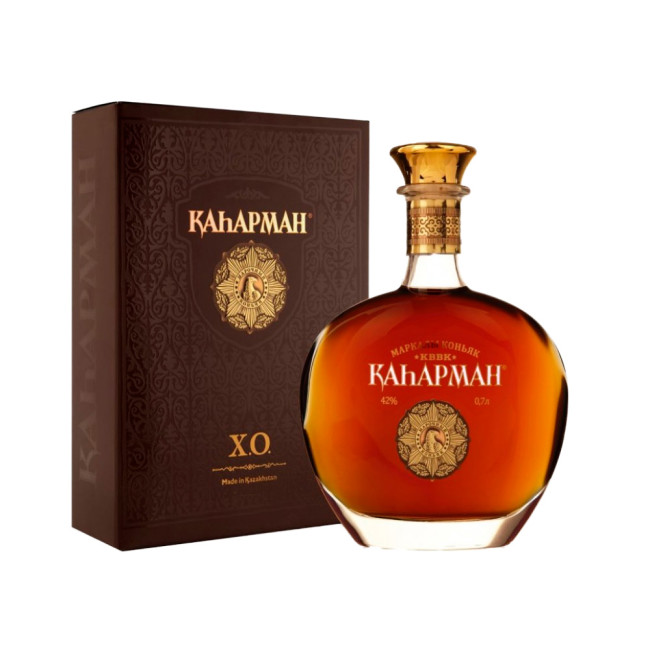detail Brandy XO 8-ročná 40% 0,5 l Kaharman