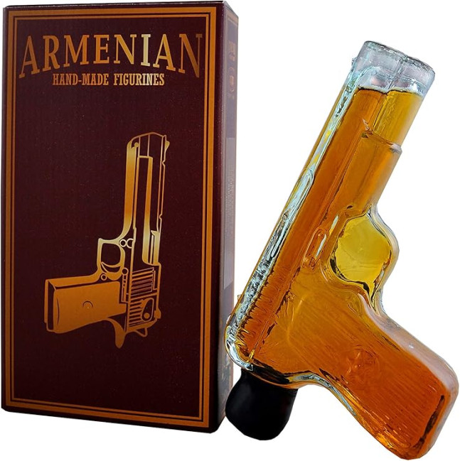 detail Arménske brandy PISTOLE 40% alkoholu 0,2 l